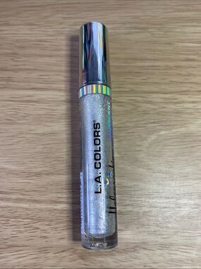 L.A. COLORS Iridescent Holographic Lip Gloss - Silver Sparkle